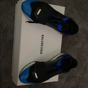 Balenciaga race runners